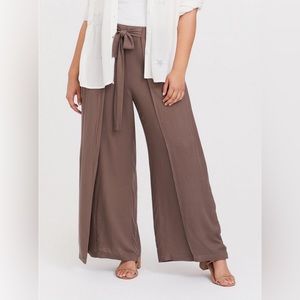 Torrid Pull-On Wide Leg Stretch Crepe High-Rise Pleated Tie-Front Pant
